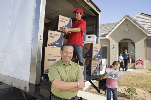 Moving day support for a flat relocation in Edgware